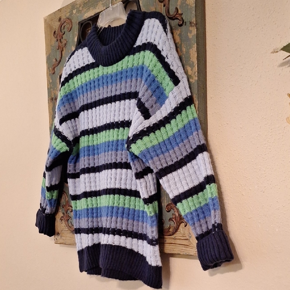 SO Striped Sweater in Navy, Green, and Light Blue. Size Small